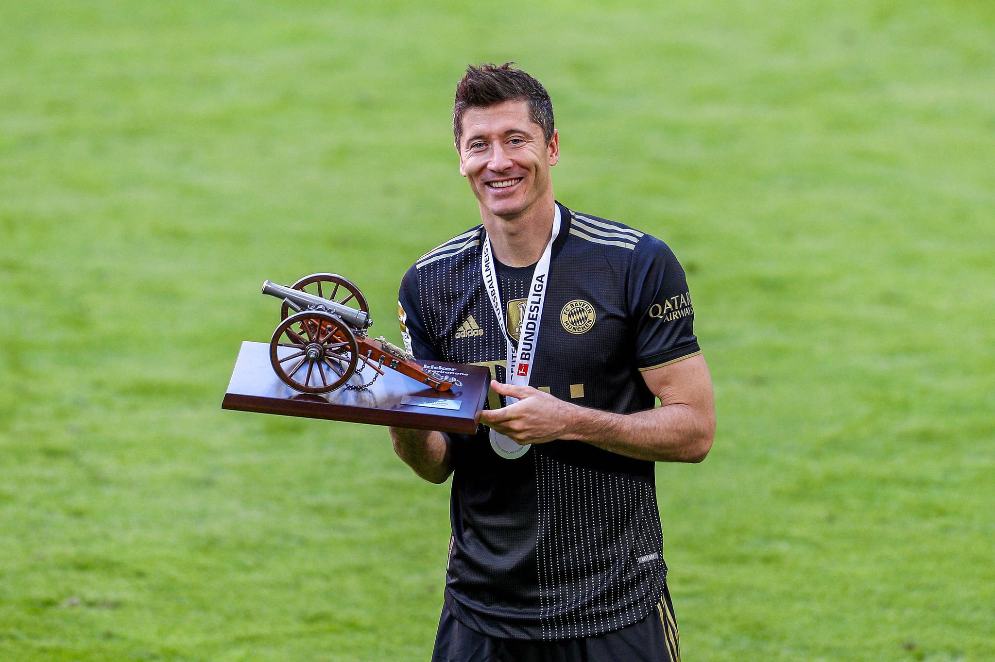 球人施压 球人施压